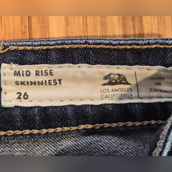NWOT Bullhead Skinny Jeans - Picture 5 of 8